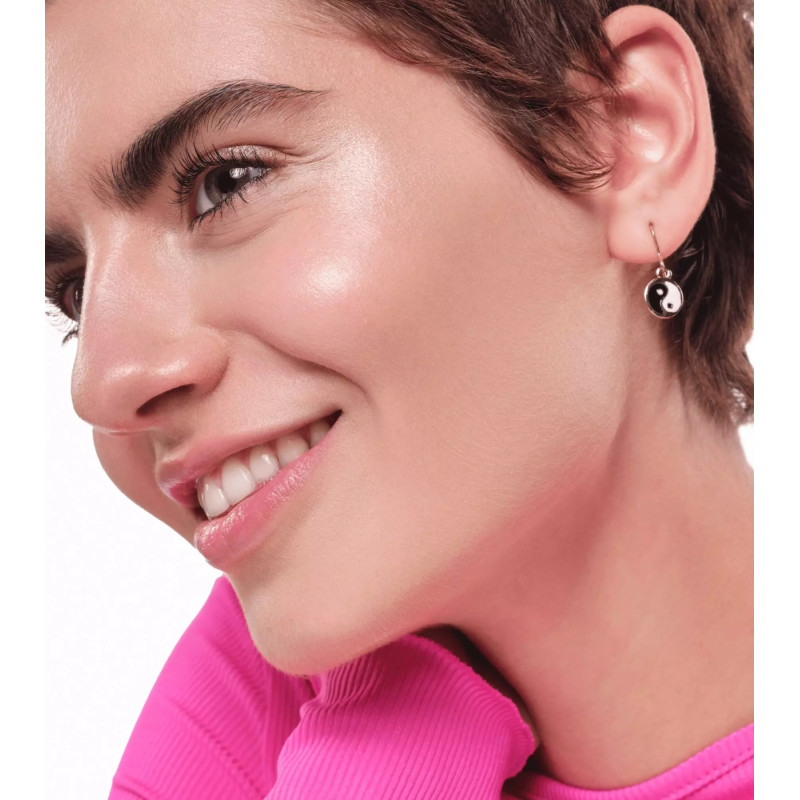 ESSENCE Highlighter "Soft Touch Bouncy Glow" – Image 2